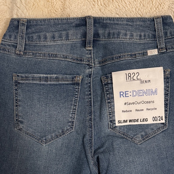 NWT 1822 Denim Dark Blue Flare Jeans - Picture 4 of 5